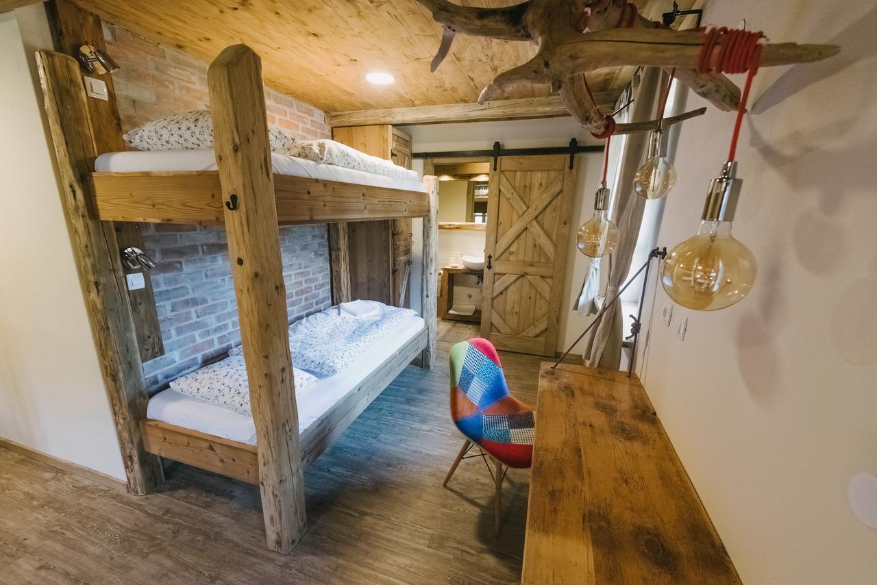 מויסטראנה Hostel Lukna מראה חיצוני תמונה